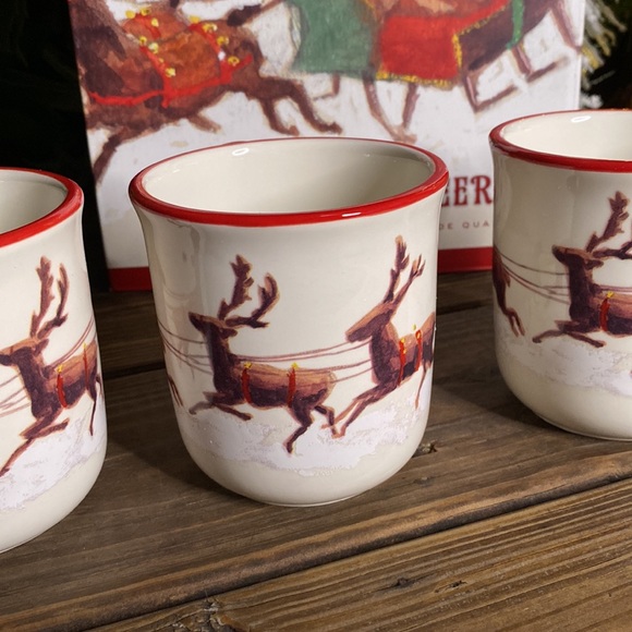 Williams Sonoma Marc Lacaze Designed Santa and his Reindeer Mugs - Set of 4 🎅🏻 - Picture 6 of 16